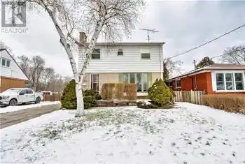 1353 FISHER Avenue, Burlington, Ontario L7P2L7, 3 Bedrooms Bedrooms, ,2 BathroomsBathrooms,All Houses,For Sale,FISHER,40690318