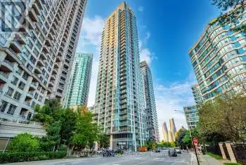 225 Webb Drive Unit# 608, Mississauga (City Centre), Ontario L5B4P2, 1 Bedroom Bedrooms, ,2 BathroomsBathrooms,Condo,For Sale,Webb,W11924131