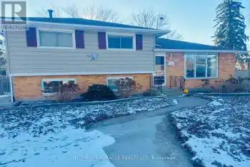 1085 Saint Laurent Drive, Sarnia, Ontario N7S1B3, 4 Bedrooms Bedrooms, ,2 BathroomsBathrooms,All Houses,For Sale,Saint Laurent,X11924634