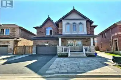 40 Bright Land Drive Vaughan (Kleinburg) Ontario L4H4J2