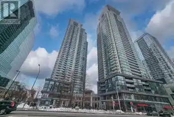 5162 Yonge Street Unit# 3215, Toronto (Willowdale West), Ontario M2N0E9, 3 Bedrooms Bedrooms, ,3 BathroomsBathrooms,Condo,For Sale,Yonge,C11924840