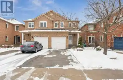 56 Mount Fuji Crescent Brampton (Sandringham-Wellington) Ontario L6R2L