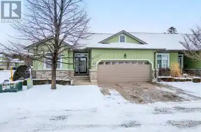 14 Oakwood Links Lane Lambton Shores (Grand Bend) Ontario N0M1T0