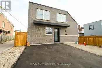 78 Teignmouth Avenue Unit# LANEWAY, Toronto (Caledonia-Fairbank), Ontario M6E1S9, 2 Bedrooms Bedrooms, ,2 BathroomsBathrooms,All Houses,For Rent,Teignmouth,W11924861