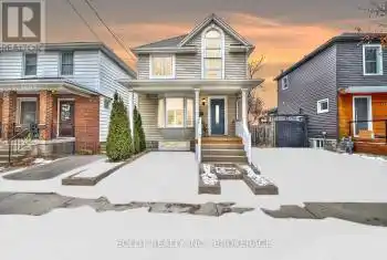 139 Pleasant Avenue, St. Catharines (451 - Downtown), Ontario L2R1Y3, 2 Bedrooms Bedrooms, ,2 BathroomsBathrooms,All Houses,For Sale,Pleasant,X11926380