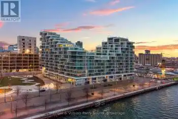 118 Merchants' Wharf Unit# 104, Toronto (Waterfront Communities), Ontario M5A0L3, 3 Bedrooms Bedrooms, ,3 BathroomsBathrooms,All Houses,For Sale,Merchants' Wharf,C11926525