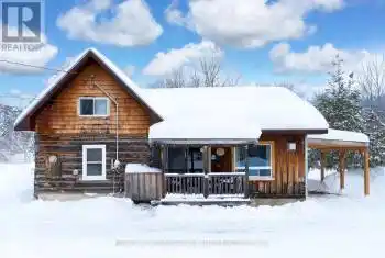 94 High St, Georgian Bay, Ontario P0C 1H0, 2 Bedrooms Bedrooms, 5 Rooms Rooms,1 BathroomBathrooms,All Houses,Sold,High,X11926777