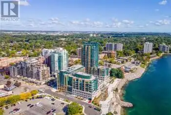 2060 LAKESHORE Road Unit# 802, Burlington (Brant), Ontario L7R0G2, 3 Bedrooms Bedrooms, ,2 BathroomsBathrooms,Condo,For Sale,LAKESHORE,W11928538