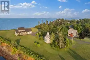 545 St. Andrews Point Road, Lower Montague, Prince Edward Island C0A1R0, 5 Bedrooms Bedrooms, ,4 BathroomsBathrooms,All Houses,For Sale,St. Andrews Point,202501091