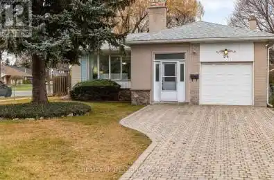 24 Skelmore Crescent Toronto (Parkwoods-Donalda) Ontario M3A2G8