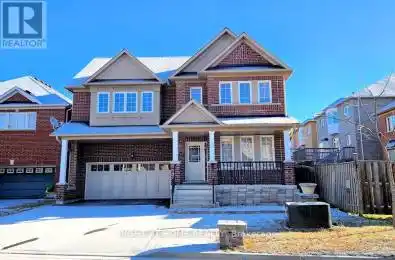 203 Ray Snow Boulevard Newmarket (Woodland Hill) Ontario L3X3J4