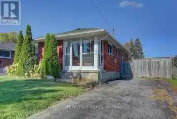 352 Garden Court, Oshawa (McLaughlin), Ontario L1J3E4, 2 Bedrooms Bedrooms, ,1 BathroomBathrooms,All Houses,For Rent,Garden,E11930742