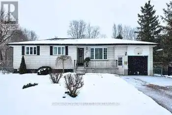 289 Carrie Street, Strathroy-Caradoc (NW), Ontario N7G3C9, 4 Bedrooms Bedrooms, ,2 BathroomsBathrooms,All Houses,For Sale,Carrie,X11931220