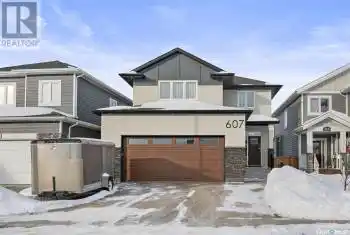 607 Fast CRESCENT, Saskatoon, Saskatchewan S7W0X1, 4 Bedrooms Bedrooms, ,4 BathroomsBathrooms,All Houses,For Sale,Aspen Ridge,607 Fast CRESCENT,SK993233