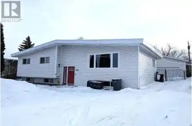 1833 Aspen Drive Dawson Creek British Columbia V1G2S5