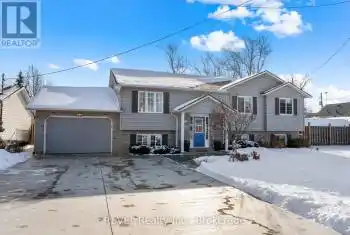 3009 Evadere Avenue, Fort Erie (335 - Ridgeway), Ontario L0S1N0, 4 Bedrooms Bedrooms, ,2 BathroomsBathrooms,All Houses,For Sale,Evadere,X11932067