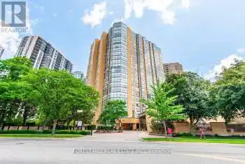 131 Beecroft Road Unit# 501, Toronto (Lansing-Westgate), Ontario M2N6G9, 3 Bedrooms Bedrooms, ,2 BathroomsBathrooms,Condo,For Sale,Beecroft,C11931261