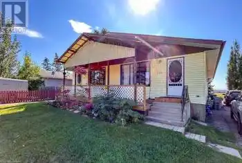 304306 2 Street, Lashburn, Saskatchewan S0M1H0, 6 Bedrooms Bedrooms, ,4 BathroomsBathrooms,All Houses,For Sale,2,A2187723