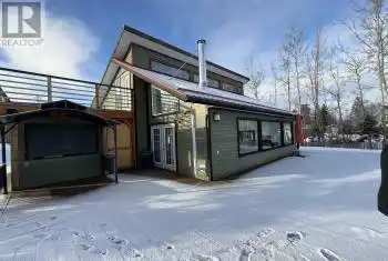 3820 GILL Place, Vanderhoof, British Columbia V0J3A3, 1 Bedroom Bedrooms, ,1 BathroomBathrooms,All Houses,For Sale,GILL,R2957857