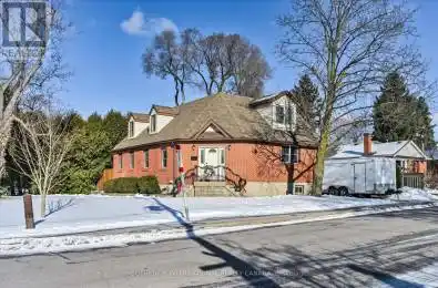 1 Squires Avenue Toronto (O'Connor-Parkview) Ontario M4B2R2