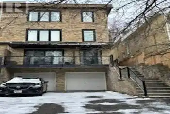 221 Kenilworth Avenue, Toronto (The Beaches), Ontario M4L3S7, 7 Bedrooms Bedrooms, ,4 BathroomsBathrooms,All Houses,For Sale,Kenilworth,E11934338