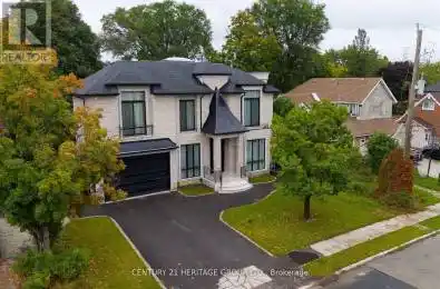 32 Devondale Avenue Toronto (Newtonbrook West) Ontario M2R2E2