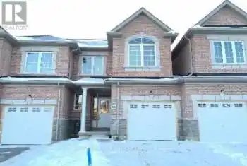 129 Walter Sinclair Court, Richmond Hill (Jefferson), Ontario L4E0X4, 3 Bedrooms Bedrooms, ,3 BathroomsBathrooms,All Houses,For Rent,Walter Sinclair,N11935840