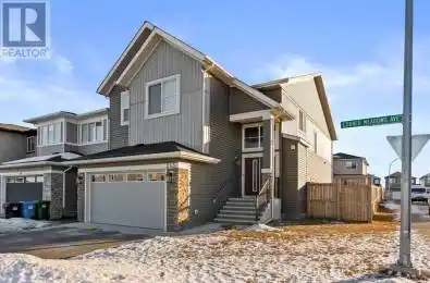 263 Corner Meadows Avenue Calgary Alberta T3N1X6