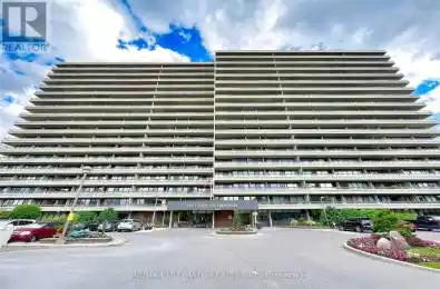 8111 Yonge Street Unit# 912 Markham (Royal Orchard) Ontario L3T4V9