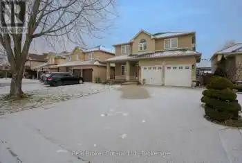 72 Sidney Crescent, Hamilton (Stoney Creek Mountain), Ontario L8J3Z1, 5 Bedrooms Bedrooms, ,4 BathroomsBathrooms,All Houses,For Sale,Sidney,X11937573