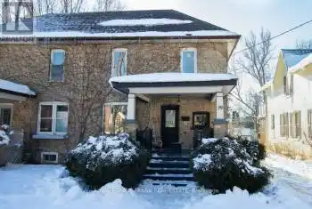 59 Bond St, Kawartha Lakes, Ontario K9V 3R3, 3 Bedrooms Bedrooms, 6 Rooms Rooms,2 BathroomsBathrooms,All Houses,Sold,Bond,X11938145