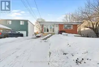 227 Southview Road, Barrie (South Shore), Ontario L4N3X6, 3 Bedrooms Bedrooms, ,1 BathroomBathrooms,All Houses,For Sale,Southview,S11939396