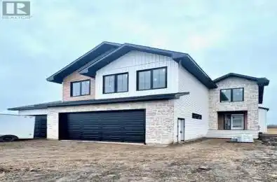 11310 Oxford Road Rural Grande Prairie No. 1, County of Alberta T8X0G4