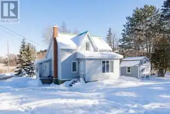 108 Brunel Road, Huntsville (Brunel), Ontario P1H1R2, 3 Bedrooms Bedrooms, ,1 BathroomBathrooms,All Houses,For Sale,Brunel,X11939280