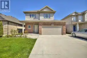 8433 Angie Drive, Niagara Falls (219 - Forestview), Ontario L2H0M9, 3 Bedrooms Bedrooms, ,3 BathroomsBathrooms,All Houses,For Sale,Angie,X11940456