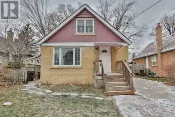 262 Poyntz Avenue, Toronto (Lansing-Westgate), Ontario M2N1J7, 6 Bedrooms Bedrooms, ,4 BathroomsBathrooms,All Houses,For Sale,Poyntz,C11941573