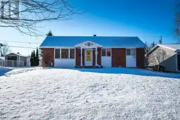 218 Amherst Dr, Loyalist, Ontario K7N 1T4, 3 Bedrooms Bedrooms, 9 Rooms Rooms,3 BathroomsBathrooms,All Houses,Sold,Amherst,X11941815