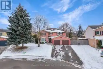 3018 Kilbride Court, Mississauga (Meadowvale), Ontario L5N3C5, 4 Bedrooms Bedrooms, ,4 BathroomsBathrooms,All Houses,For Sale,Kilbride,W11942141