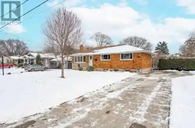 111 Leitch Drive Grimsby (542 - Grimsby East) Ontario L3M2T9