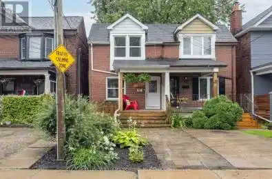 27 Rosevear Avenue Toronto (Crescent Town) Ontario M4C1Z1