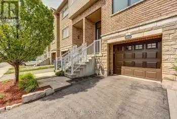 5821 Tiz Road, Mississauga (Hurontario), Ontario L5R0B4, 3 Bedrooms Bedrooms, ,4 BathroomsBathrooms,All Houses,For Sale,Tiz,W11942652