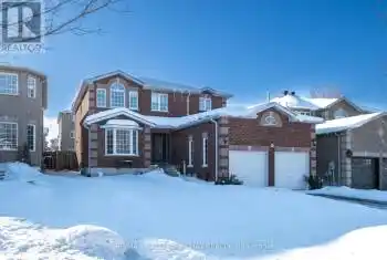 105 Crompton Drive, Barrie (Little Lake), Ontario L4M6N9, 4 Bedrooms Bedrooms, ,4 BathroomsBathrooms,All Houses,For Sale,Crompton,S11942973