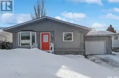 439 Poth WAY Saskatoon Saskatchewan S7M4V8