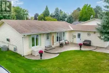 7 Hickory Court, New Tecumseth, Ontario L0G1W0, 2 Bedrooms Bedrooms, ,2 BathroomsBathrooms,All Houses,For Sale,Hickory,N11944487