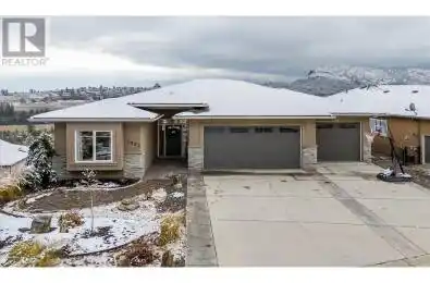 1072 Aurora Heights West Kelowna British Columbia V1Z4B2