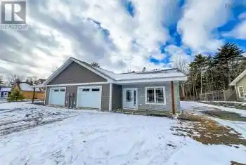 513 Glen Allan Drive, Bridgewater, Nova Scotia B4V0A8, 3 Bedrooms Bedrooms, ,2 BathroomsBathrooms,All Houses,For Sale,Glen Allan,202501830