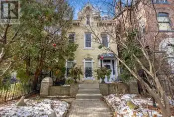 126 Seaton Street, Toronto (Moss Park), Ontario M5A2T3, 3 Bedrooms Bedrooms, ,4 BathroomsBathrooms,All Houses,For Sale,Seaton,C11945451