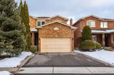 55 Swanage Drive Vaughan (Maple) Ontario L6A1G7