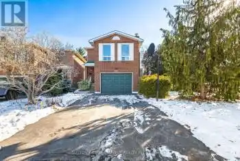 5851 Rayshaw Crescent, Mississauga (Streetsville), Ontario L5M2P1, 3 Bedrooms Bedrooms, ,2 BathroomsBathrooms,All Houses,For Sale,Rayshaw,W11944608