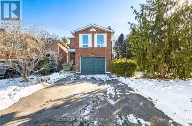 5851 Rayshaw Crescent Mississauga (Streetsville) Ontario L5M2P1